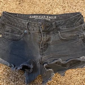 American eagle shorts size 4